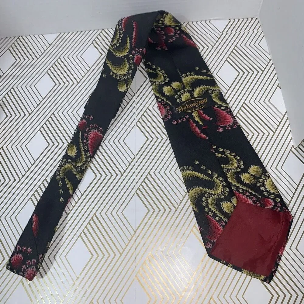 Botany 500 Mens‎ Geometric Wave Print Neck Tie Black Pink Green Pattern Necktie